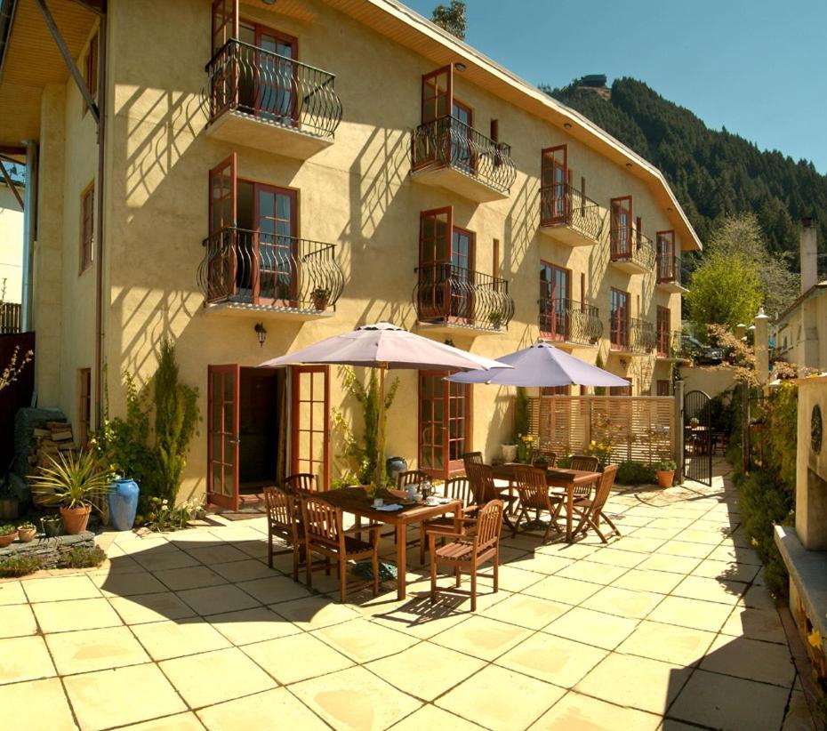 Browns Boutique Hotel Queenstown Exterior foto